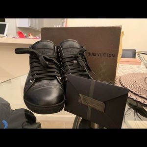 Authentic Mens High Top Louis Vuitton Sneakers